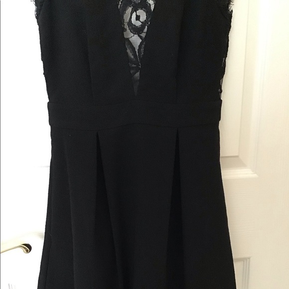 BCBGeneration Women's Black Lace Fit & Flare Dress  Size 0  EXCELLENT CONDITION - Picture 11 of 17